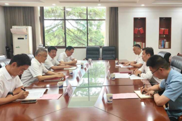 省工信廳黨組成員、副廳長(zhǎng)張勇會(huì)...